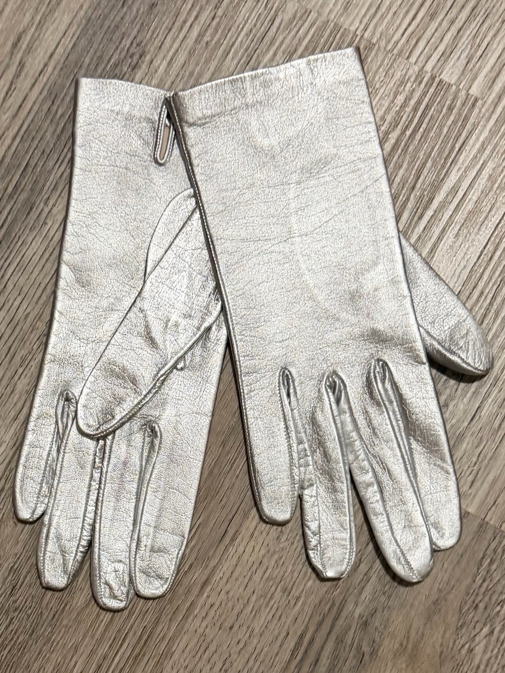 Acaba Gantier Leather Gloves NWOT
